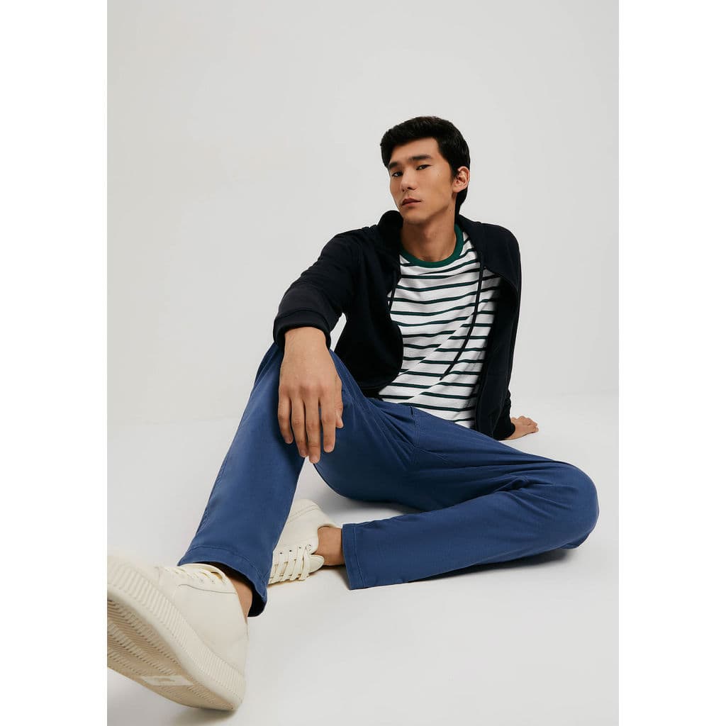 Calça Básica Masculina Chino Slim Em Sarja Com Elastano