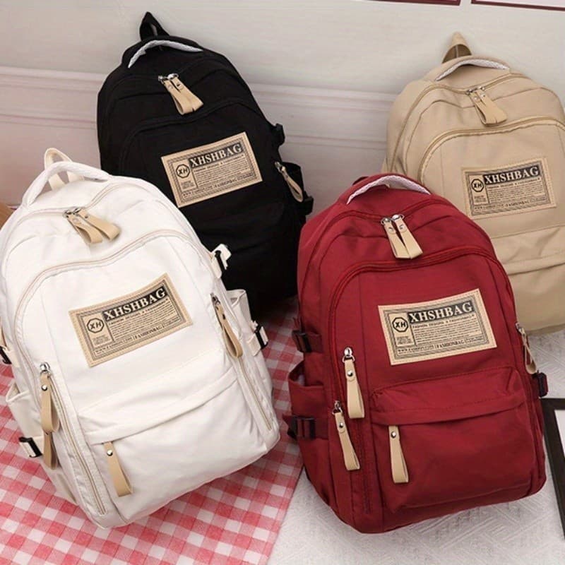 Mochila Feminina de Grande Capacidade Nylon Poliéster Forrada Alças Duplas com Fechamento em Zíper Rajork