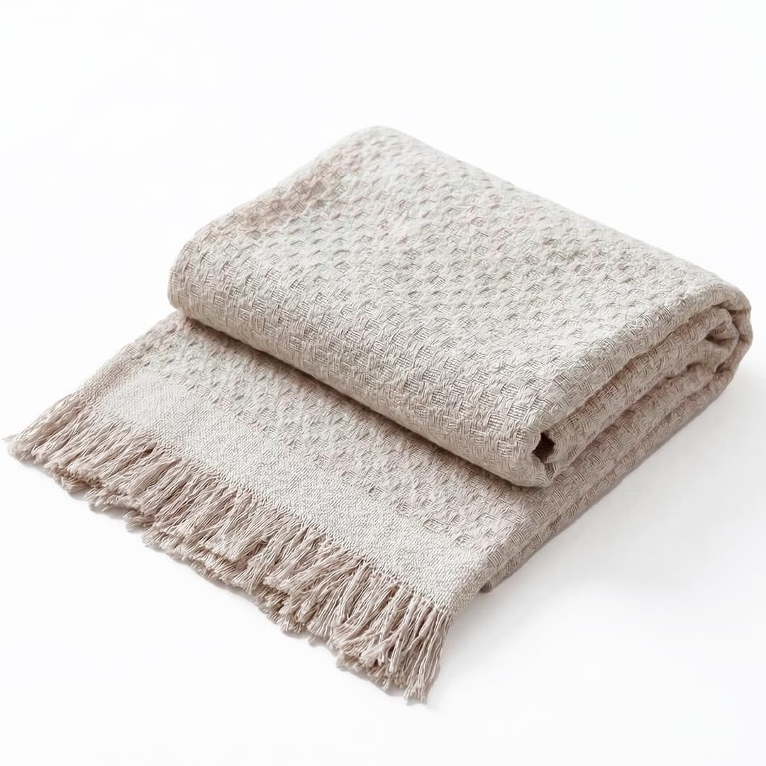 Decolab Manta Básica de Algodão Decorativa Moderna com Franja Estilo Boho para Poltrona, Sofá e Cama 150 x 120 cm em Acabamento Artesanal (Natural)